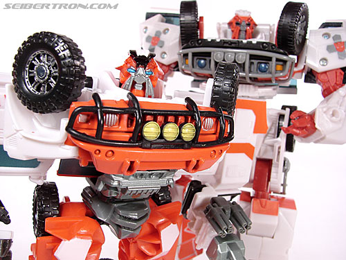 Transformers (2007) Rescue Torch Ratchet (Image #36 of 72)