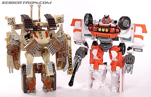 Transformers (2007) Rescue Torch Ratchet (Image #69 of 72)