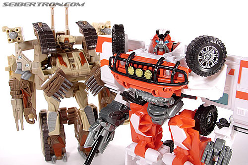 Transformers (2007) Rescue Torch Ratchet (Image #70 of 72)