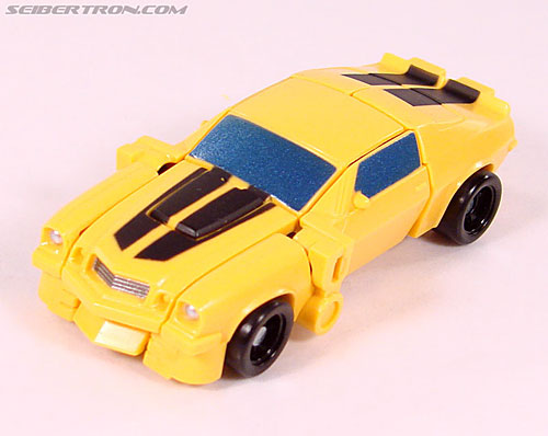 Transformers (2007) Bumblebee (Bumble) (Image #22 of 58)