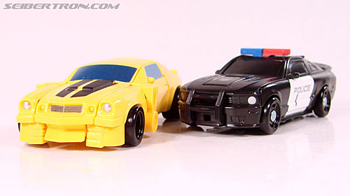Transformers (2007) Bumblebee (Bumble) (Image #27 of 58)