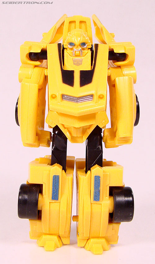 Transformers (2007) Bumblebee (Bumble) (Image #32 of 58)