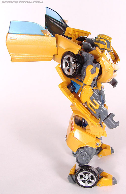 Transformers (2007) Premium Bumblebee (Image #59 of 119)