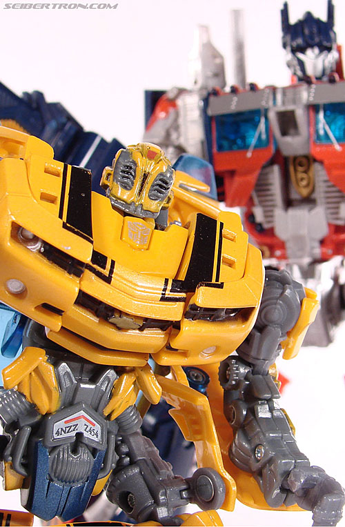Transformers (2007) Premium Bumblebee (Image #88 of 119)
