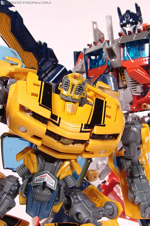 Transformers (2007) Premium Bumblebee (Image #110 of 119)