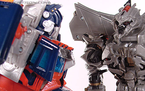 Transformers (2007) Premium Megatron (Image #151 of 161)