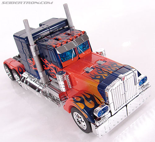 Transformers (2007) Premium Optimus Prime (Image #15 of 155)