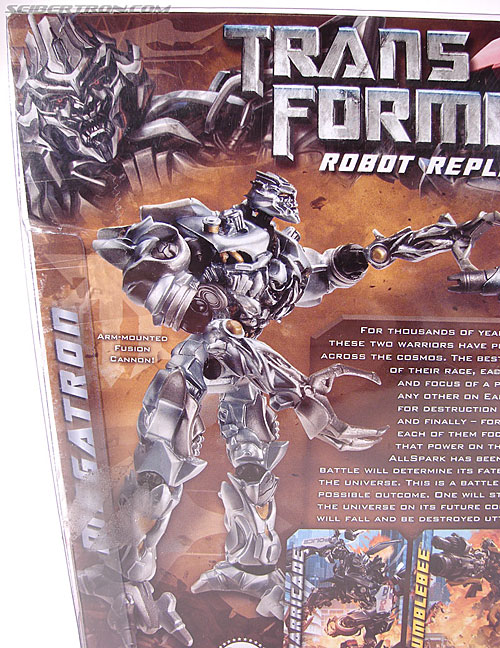Transformers (2007) Battle Damaged Megatron (Robot Replicas) (Image #8 of 60)