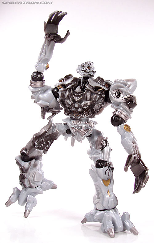 Transformers (2007) Battle Damaged Megatron (Robot Replicas) (Image #38 of 60)