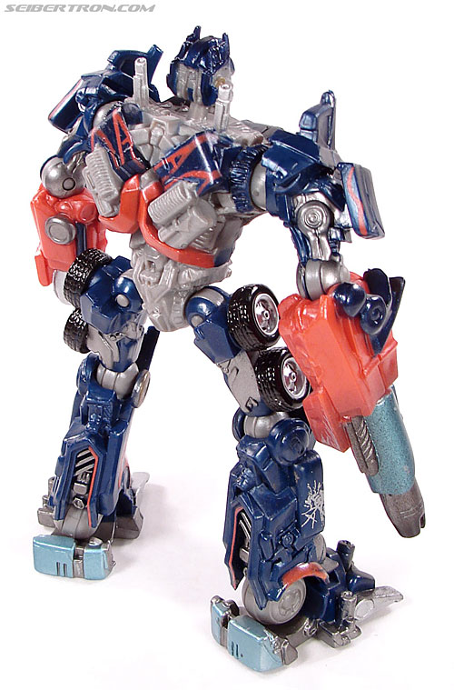 Transformers (2007) Battle Damaged Optimus Prime (Robot Replicas) (Image #7 of 37)