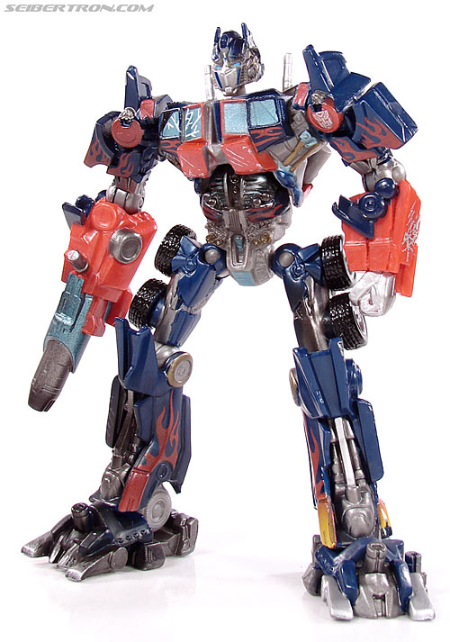 Transformers (2007) Battle Damaged Optimus Prime (Robot Replicas) (Image #11 of 37)