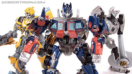 Transformers (2007) Battle Damaged Optimus Prime (Robot Replicas) (Image #27 of 37)
