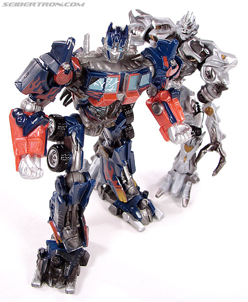 Transformers (2007) Battle Damaged Optimus Prime (Robot Replicas) (Image #30 of 37)
