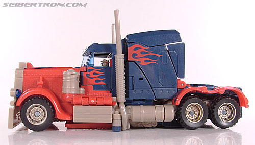 Transformers (2007) Optimus Prime (Freeway Brawl) (Image #28 of 116)