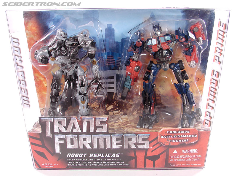 Transformers (2007) Battle Damaged Megatron (Robot Replicas) (Image #1 of 60)