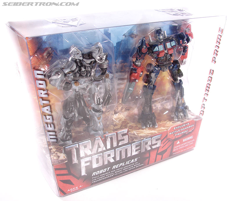 Transformers (2007) Battle Damaged Megatron (Robot Replicas) (Image #5 of 60)