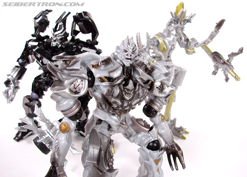 Transformers (2007) Battle Damaged Megatron (Robot Replicas) (Image #51 of 60)