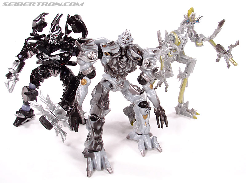 Transformers (2007) Battle Damaged Megatron (Robot Replicas) (Image #52 of 60)