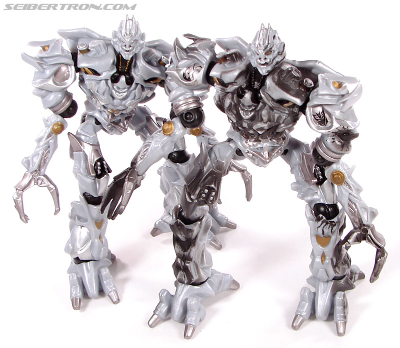 Transformers (2007) Battle Damaged Megatron (Robot Replicas) (Image #57 of 60)