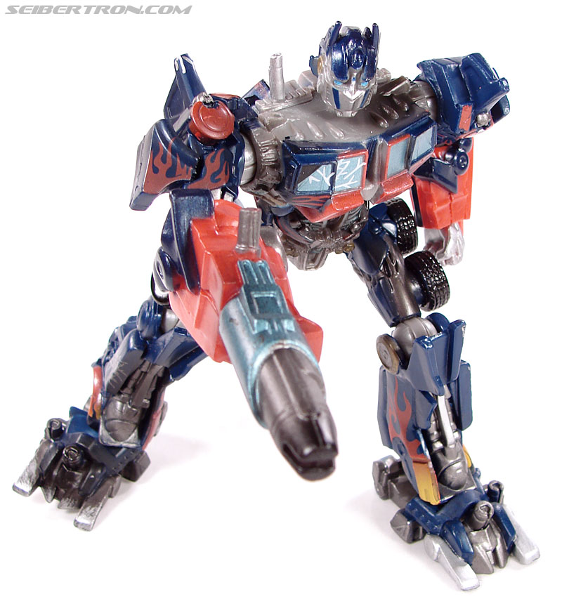 Transformers (2007) Battle Damaged Optimus Prime (Robot Replicas) (Image #24 of 37)