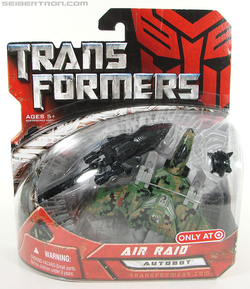 Transformers (2007) Air Raid (Image #1 of 138)