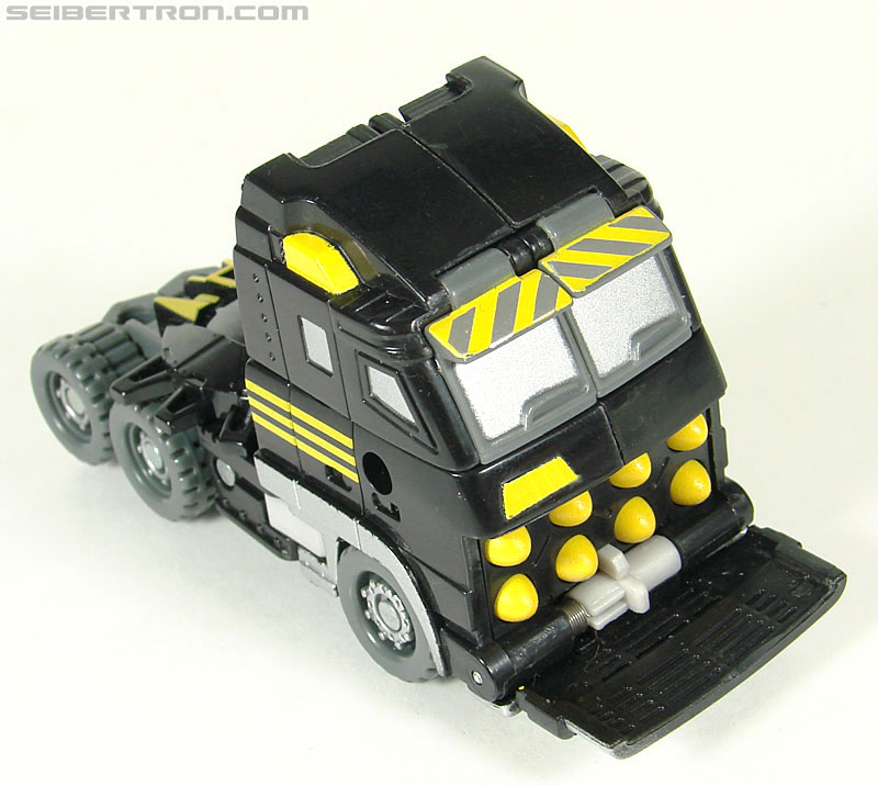 Transformers (2007) Armorhide (Image #32 of 128)