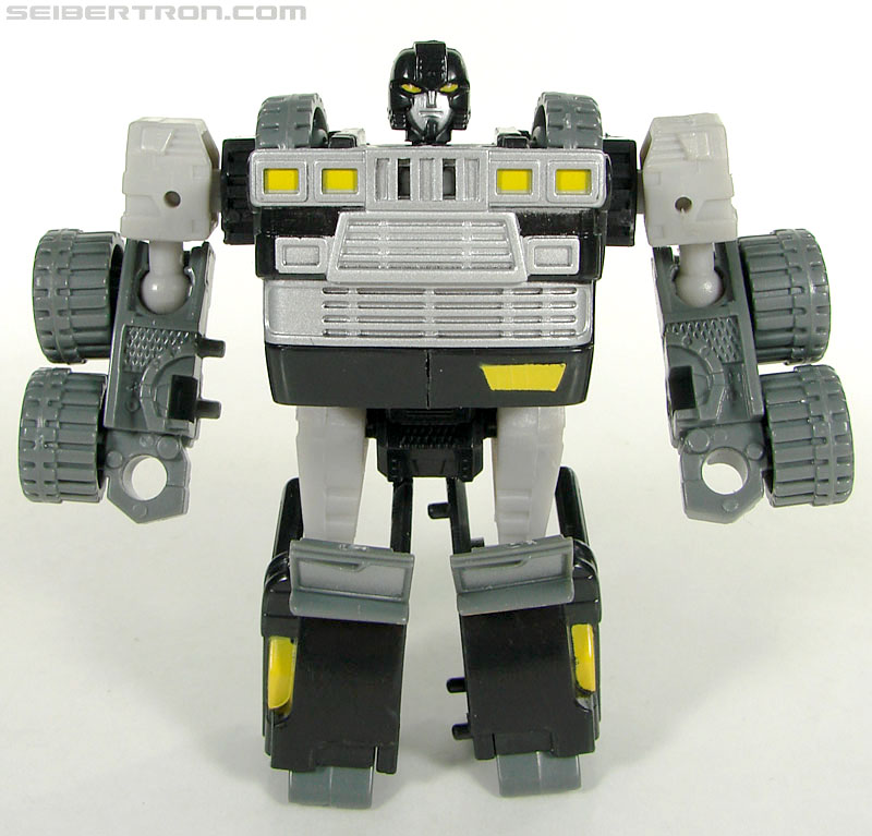 Transformers (2007) Armorhide (Image #53 of 128)