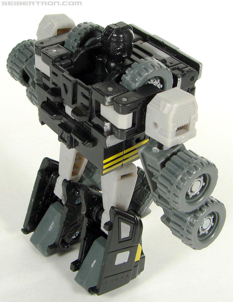 Transformers (2007) Armorhide (Image #62 of 128)