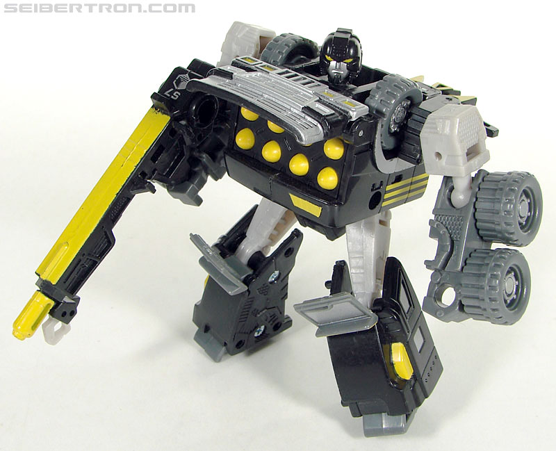 Transformers (2007) Armorhide (Image #70 of 128)