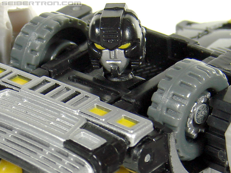 Transformers (2007) Armorhide (Image #87 of 128)