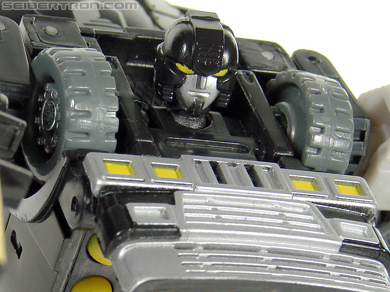 Transformers (2007) Armorhide (Image #93 of 128)