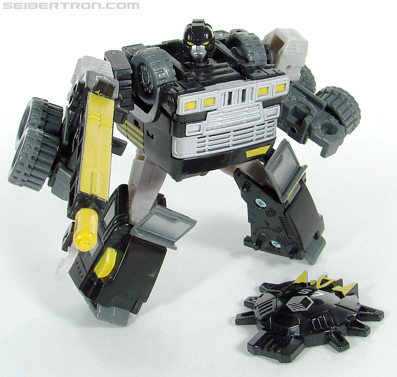 Transformers (2007) Armorhide (Image #98 of 128)