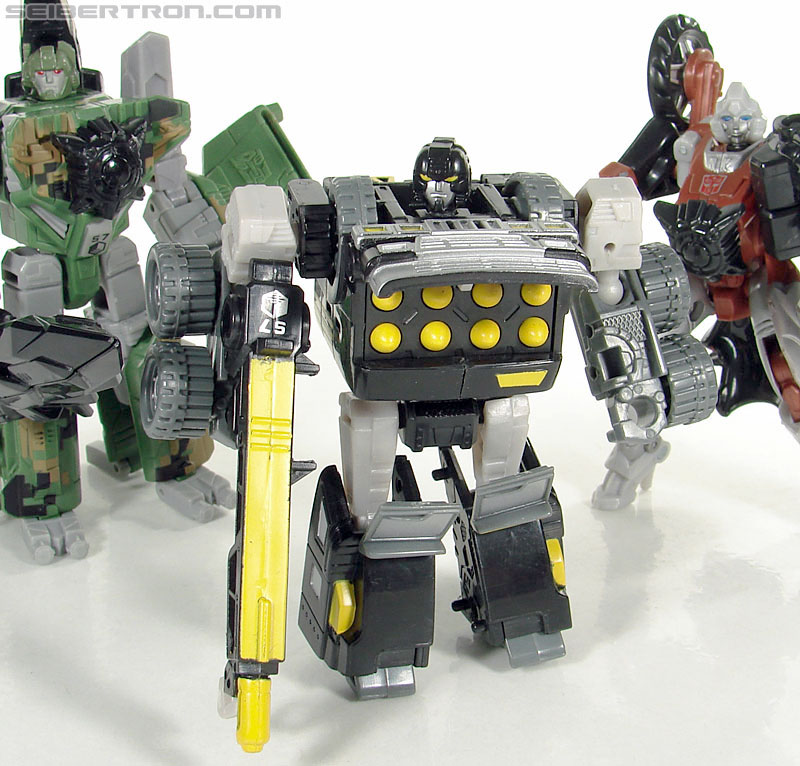 Transformers (2007) Armorhide (Image #120 of 128)