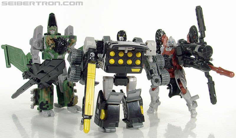Transformers (2007) Armorhide (Image #121 of 128)