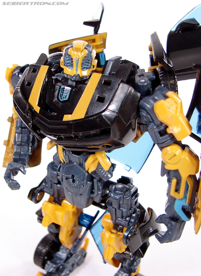 Transformers (2007) Stealth Bumblebee (Image #55 of 140)