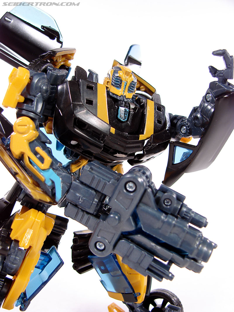 Transformers (2007) Stealth Bumblebee (Image #63 of 140)