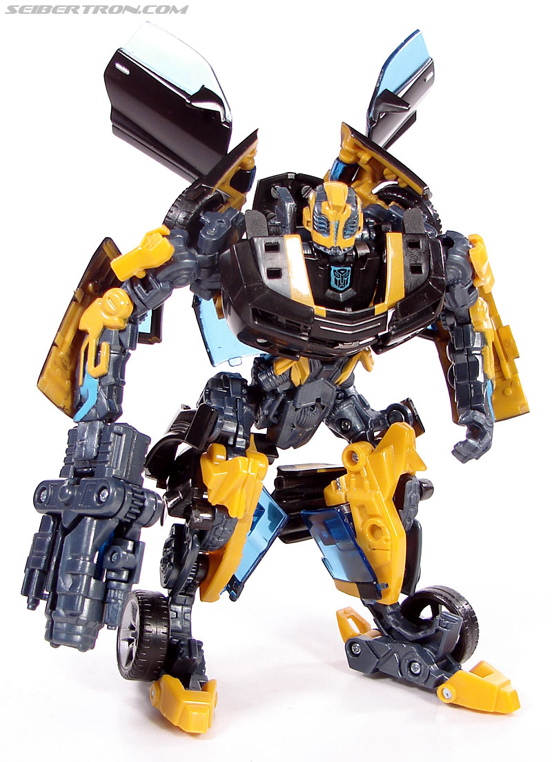 Transformers (2007) Stealth Bumblebee (Image #66 of 140)