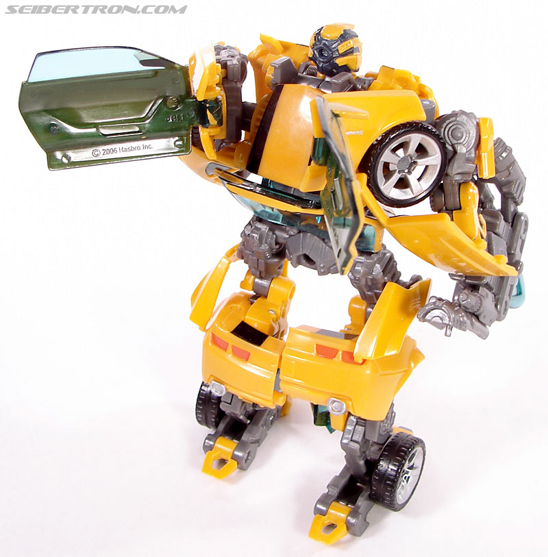 Transformers (2007) Stealth Bumblebee (Image #104 of 140)