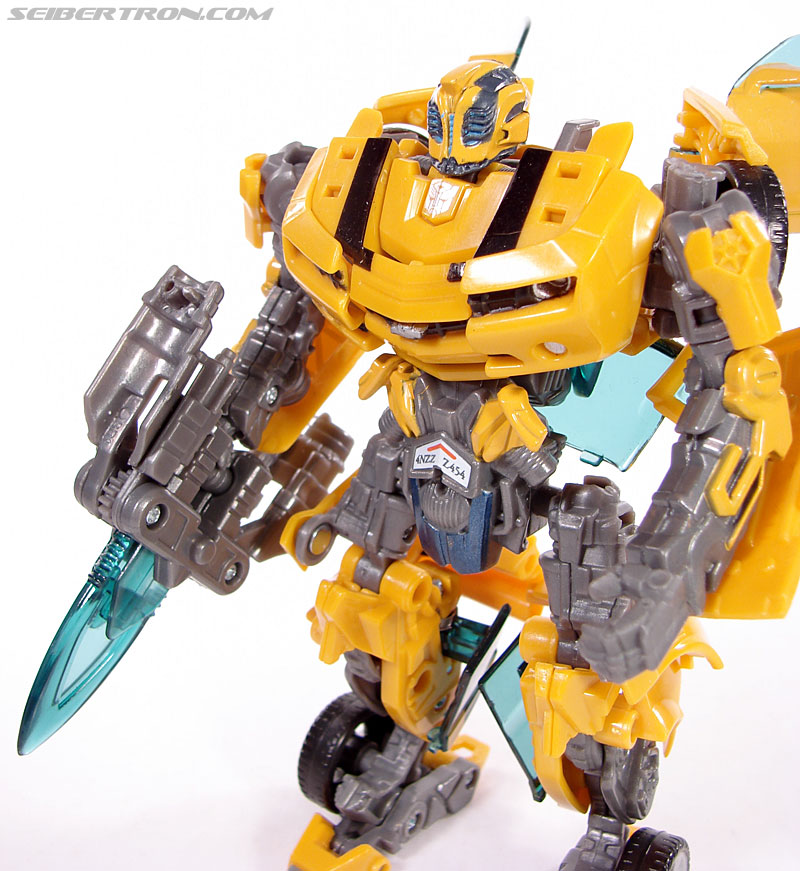 Transformers (2007) Stealth Bumblebee (Image #110 of 140)