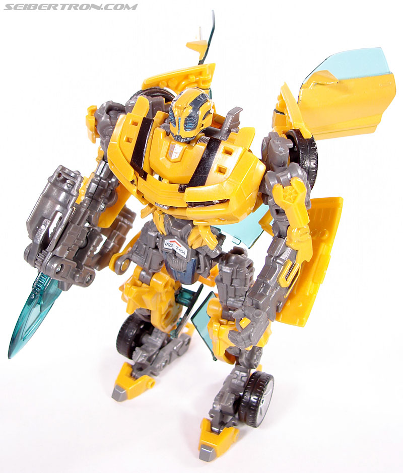 Transformers (2007) Stealth Bumblebee (Image #111 of 140)