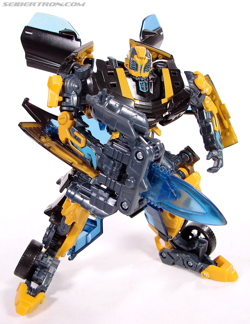 Transformers (2007) Stealth Bumblebee (Image #125 of 140)