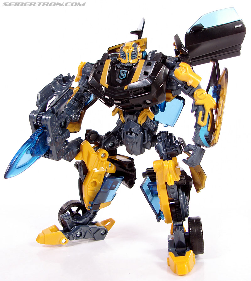 Transformers (2007) Stealth Bumblebee (Image #130 of 140)