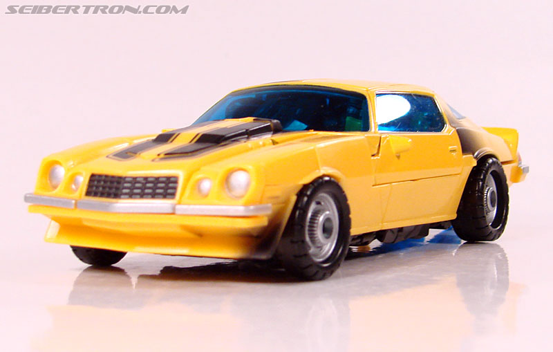 Transformers (2007) Bumblebee (Image #50 of 140)