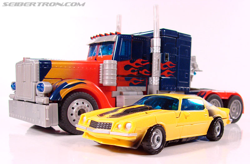 Transformers (2007) Bumblebee (Image #68 of 140)