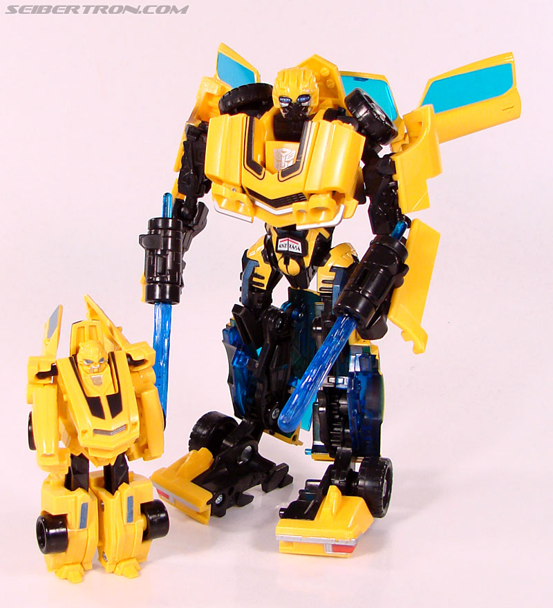 Transformers (2007) Bumblebee (Image #70 of 140)