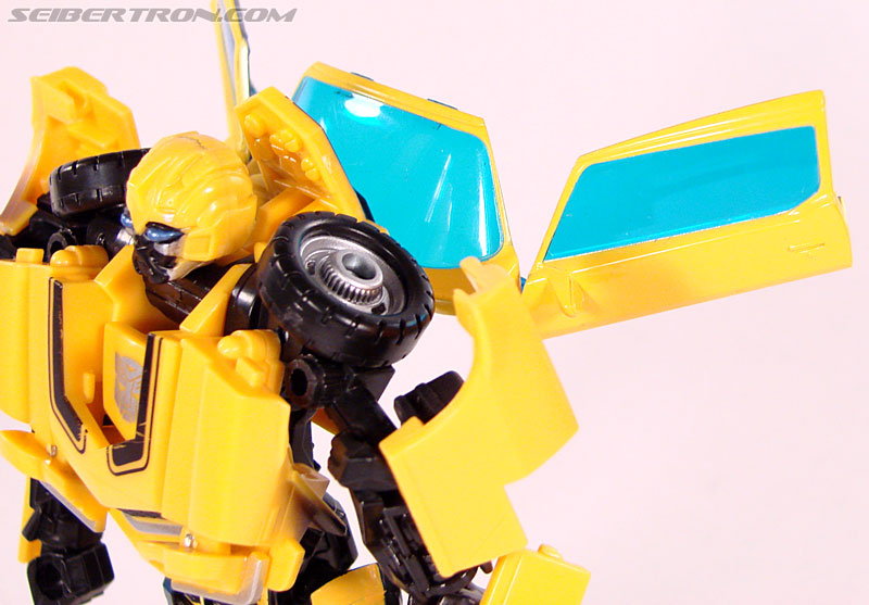 Transformers (2007) Bumblebee (Image #85 of 140)