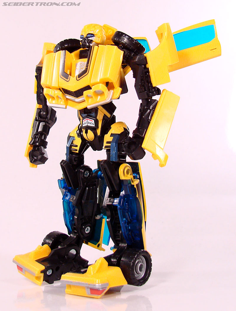 Transformers (2007) Bumblebee (Image #86 of 140)