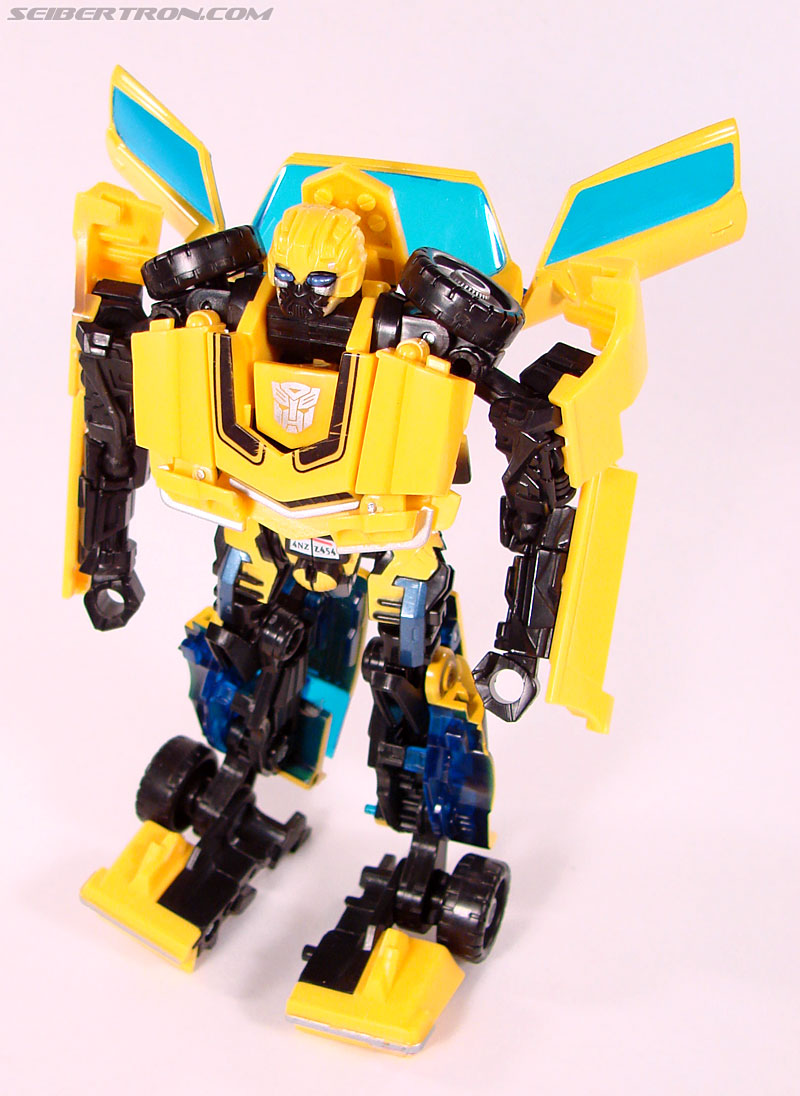 Transformers (2007) Bumblebee (Image #87 of 140)