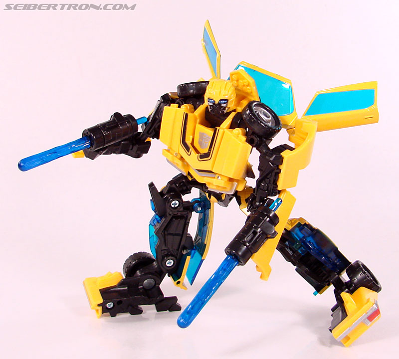 Transformers (2007) Bumblebee (Image #105 of 140)