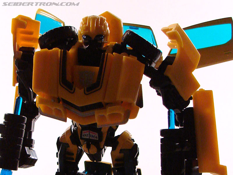 Transformers (2007) Bumblebee (Image #120 of 140)